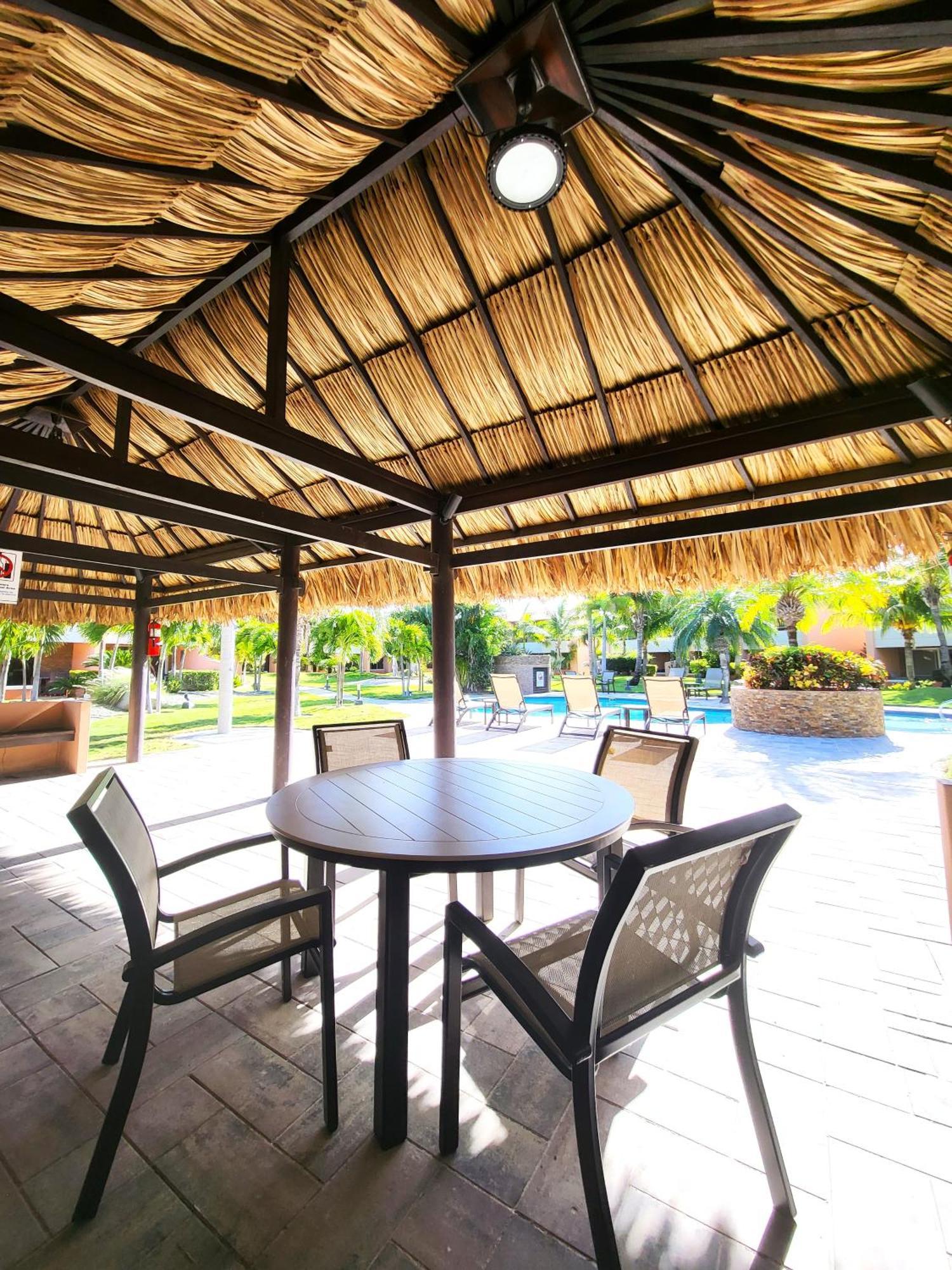 Eagle Beach Steps Away Home Palm Beach Ngoại thất bức ảnh